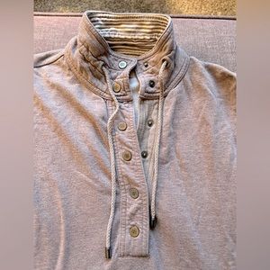 Women’s Banana Republic long sleeve pullover. XS